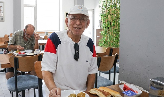 Buca’da “Askıda Yemek” uygulaması binlerce vatandaşa destek oldu