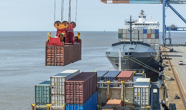 Ege Bölgesi ağustosta ihracatını 3,6 milyar dolara taşıdı
