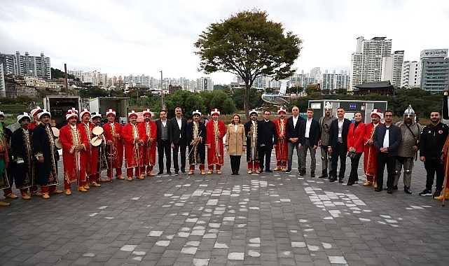 Büyükşehir Mehteri, Ulsan’da yeri göğü inletti