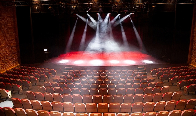 Fişekhane’de sahne ışıkları Ekim’de de parlıyor