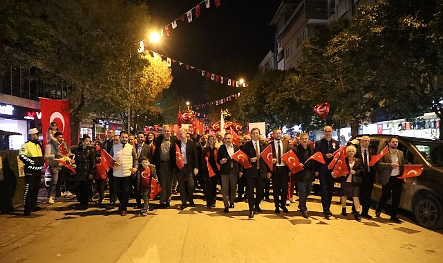 İnegöl’de Cumhuriyet Coşkusu Meydanlara Taştı