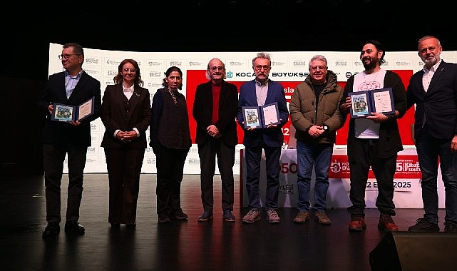 Kitap Fuarı’nda “Şehrengiz” kitabı tanıtıldı