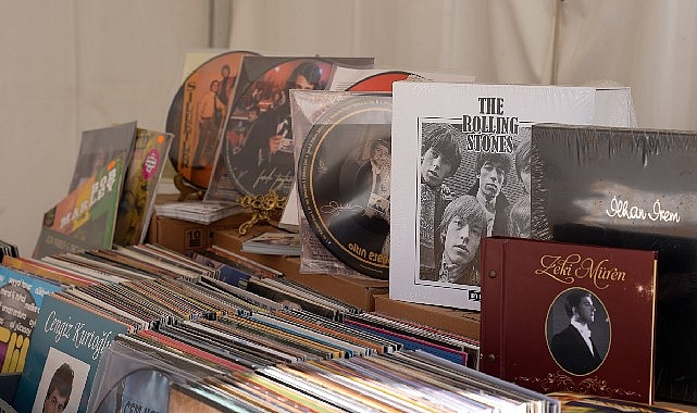 Müzik tutkunları, Maltepe Plak Günleri’nde buluştu