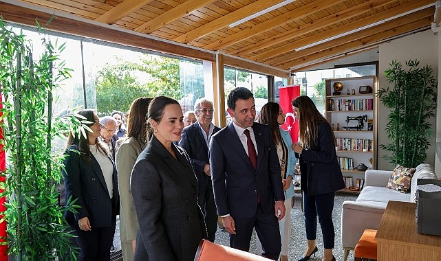 Bayraklı’da “Bahar Evi” kapılarını açtı