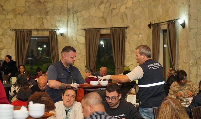 Ayvalık Belediyesi, 3 Aralık Dünya Engelliler Günü’nde Özel Bireylerle Bir Araya Geldi