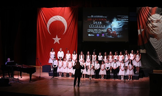 Minik kalpler müziğin birleştirici gücüyle  depremde hayatını kaybedenleri andı