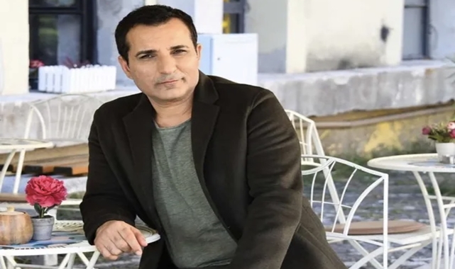 Rafet El Roman’dan Milli Takımıza Şarkı