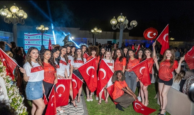 A Milli Takım’a Boğaz’da Moral Gecesi