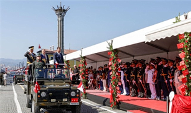 İzmir’de 30 Ağustos gururu