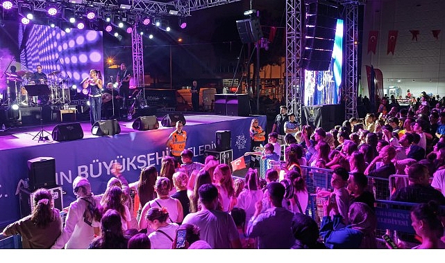 Başkan Çerçioğlu’ndan Buharkent’in Düşman İşgalinden Kurtuluşunun 104. Yılında Coşkulu Konser