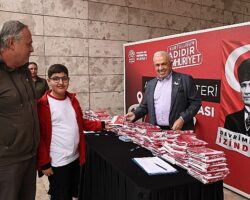 Atatürk posterleri Nilüfer’in her yerinde