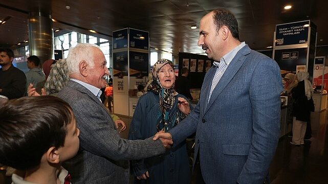 Başkan Altay 13. Konya Kitap Günleri’ne Katkı Sağlayan Herkese ve Tüm Kitapseverlere Teşekkür Etti