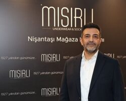 Bir Pamuklu Tişört İçin 2.700 Litre Su: Tekstilin Görünmeyen Çevresel Bedeli