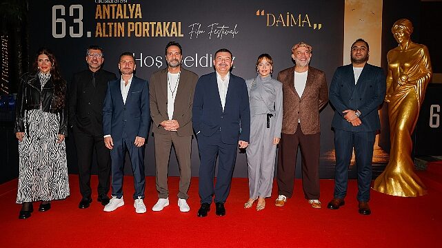 Çakallarla Dans 8’den Altın Portakal Çıkarması