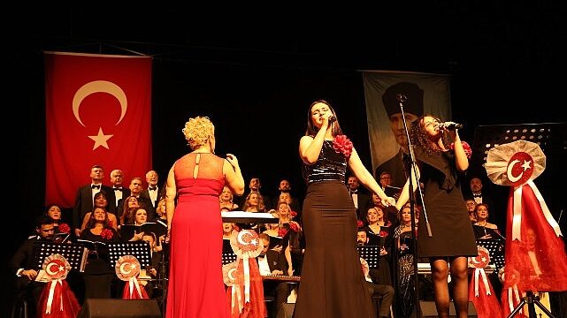 Cumhuriyet’in 103’üncü yılı Nilüfer’de konserle kutlandı