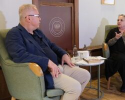 “İstanbul’un Lezzet Takvimi” Söyleşilerinin İlk Programında Ruhi Güler’le Lüfer Hakkında Konuşuldu