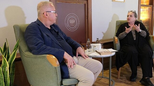 “İstanbul’un Lezzet Takvimi” Söyleşilerinin İlk Programında Ruhi Güler’le Lüfer Hakkında Konuşuldu