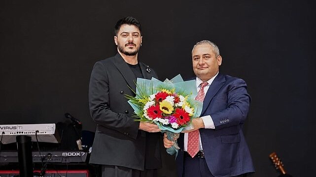 Keçiören’de Cumhuriyet Bayramı Coşkusu Semicenk Konseriyle Yaşandı