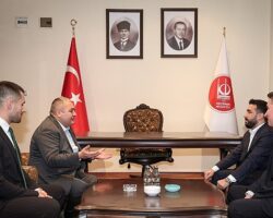 Keçiören’de “Geçmişten Günümüze Öncüler Buluşması” Gerçekleştirildi