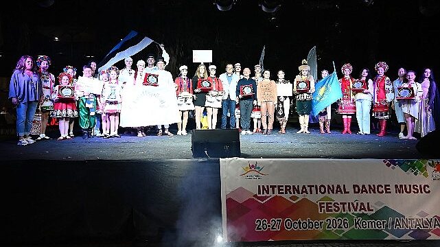 Kemer’de Uluslararası Dans ve Müzik Festivali