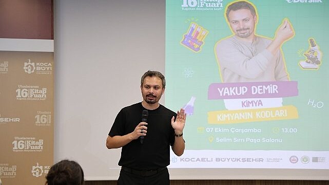 “Kılavuz e-Derslik” söyleşileri fuara damga vurdu