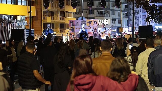 Konak’ta Patilerin Festivali 7’nci kez “Merhaba” dedi