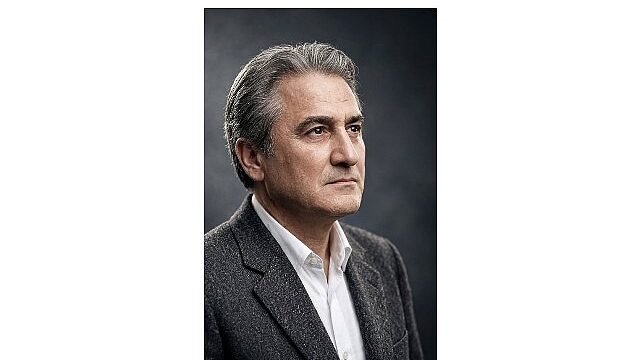 Necip Fazıl Çocuk Edebiyatı Ödülü’nün sahibi Gökhan Akçiçek oldu