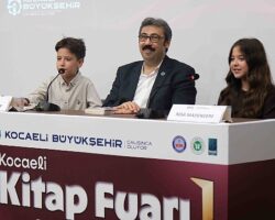Nisa ve Emir kardeşlerin ikinci eseri Kitap Fuarı’nda