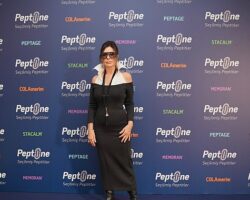 Peptiline, “Seçilmiş Peptitler” Dünyasını Marka Elçisi Nebahat Çehre ile Tanıttı