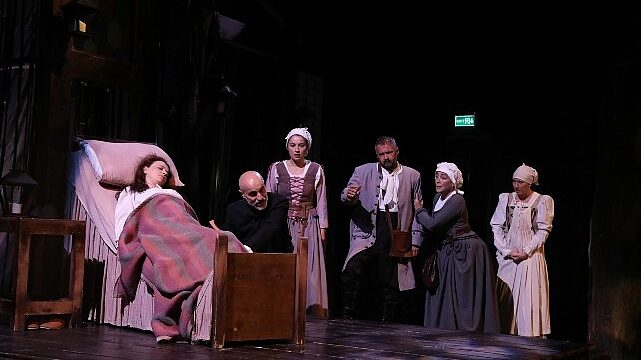 Şehrin Tiyatrosu “Cadı Kazanı” Oyunuyla Ataşehir’de