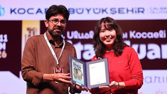 Soyoung Park, Kocaeli Kitap Fuarı’nda genç okurlara seslendi;  “Dünyadaki en özel kişi kendinizsiniz”